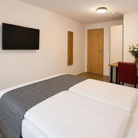 Hotel Drei Koenige 3*