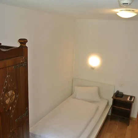 Hotel Drei Koenige 2*