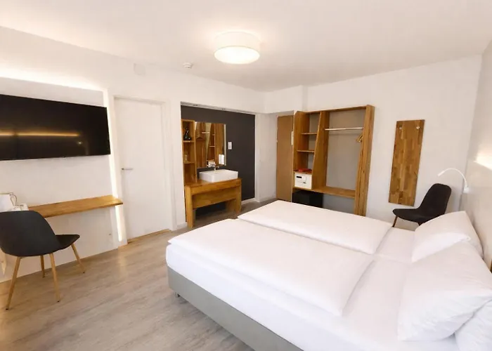 ドライ ケーニゲ 3*