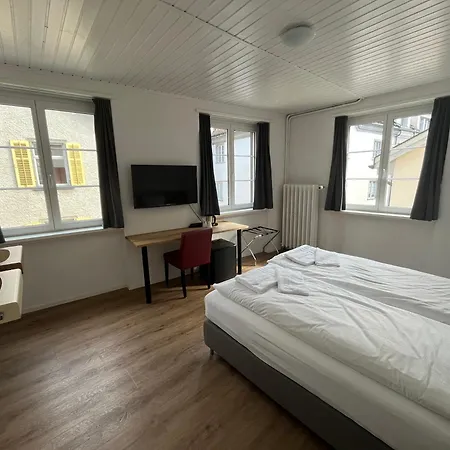 Hotel Drei Koenige 2*