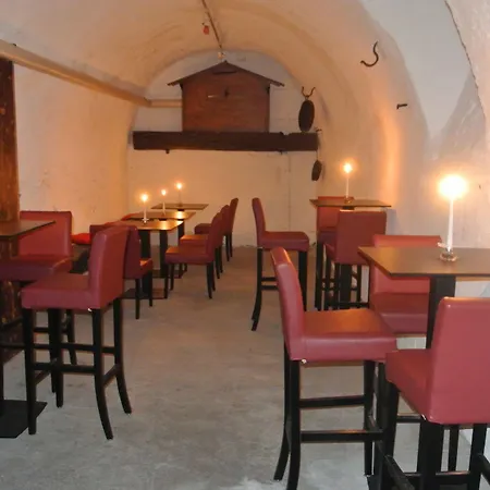 Hotel Drei Koenige 2*
